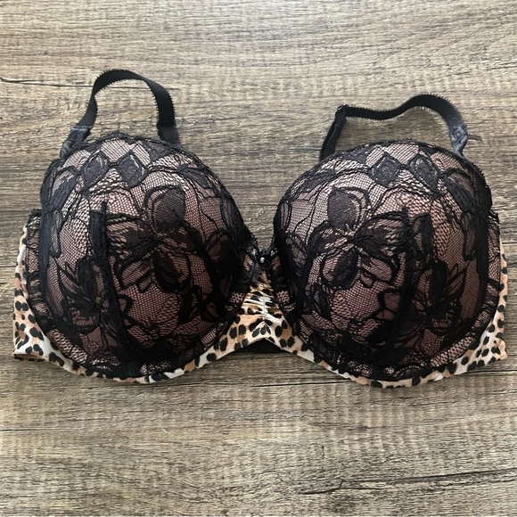 Victoria's Secret Cheetah Print Bra Size 36D - Picture 6 of 9